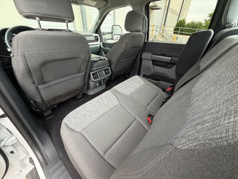 Used 2023 Ford F350 XLT AWD/4WD image 18