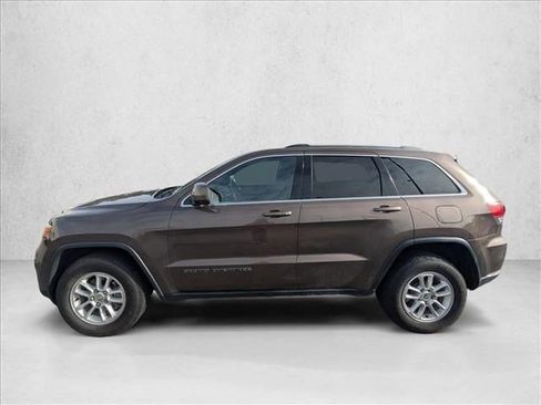 Used 2018 Jeep Grand Cherokee Laredo AWD/4WD image 8