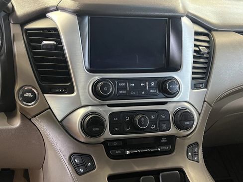 Used 2020 GMC Yukon SLT w/ Open Road Package AWD/4WD image 15
