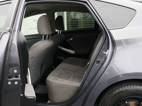 Used 2015 Toyota Prius Two image 30