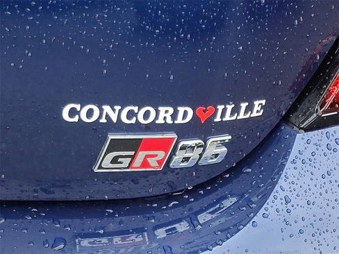 Used 2022 Toyota GR86 Premium image 29