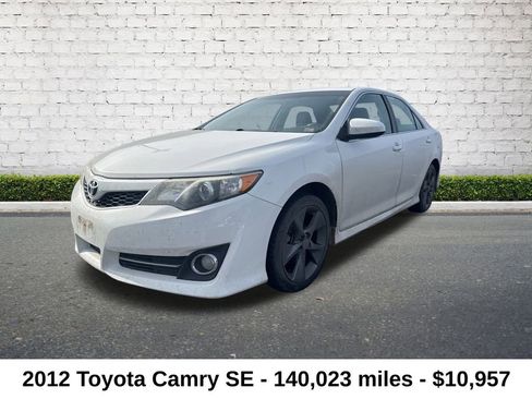 Used 2012 Toyota Camry SE image 8