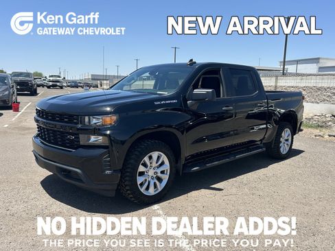 Used 2022 Chevrolet Silverado 1500 Custom w/ Safety Confidence Package RWD image 1