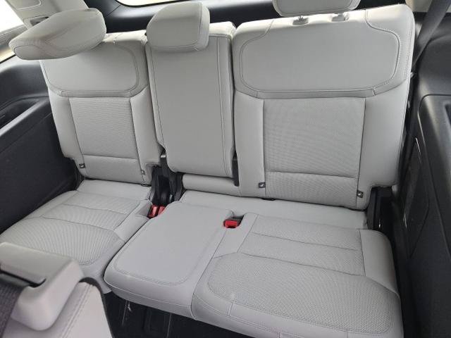 Certified 2025 Ford Expedition Platinum w/ Driver's Package AWD/4WD image 12
