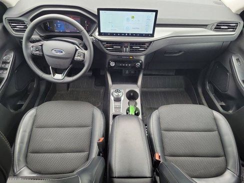 Used 2025 Ford Escape SE w/ Class II Trailer Tow Package FWD image 14