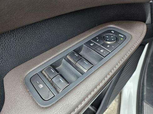 Used 2023 Lexus RX 350 AWD w/ Accessory Package (Z1) image 15