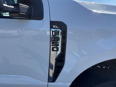 New 2026 Ford F350 XL w/ XL Chrome Package image 18