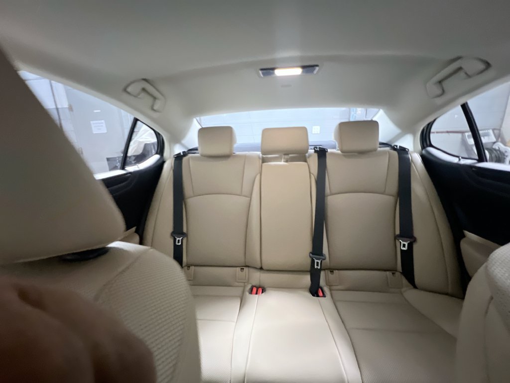 Used 2021 Lexus ES 350 w/ Premium Package FWD image 30
