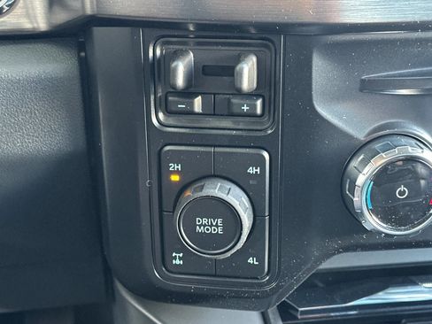 New 2026 Ford F250 Lariat w/ Lariat Ultimate Package image 24