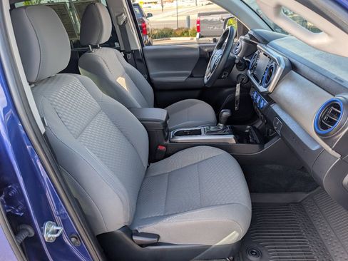 Used 2023 Toyota Tacoma SR image 8