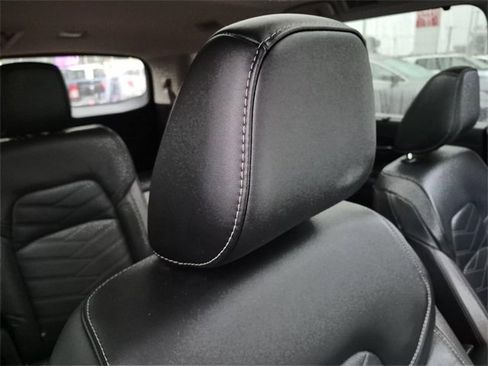 Certified 2023 Nissan Pathfinder Platinum w/ Lighting Package (N93) image 14