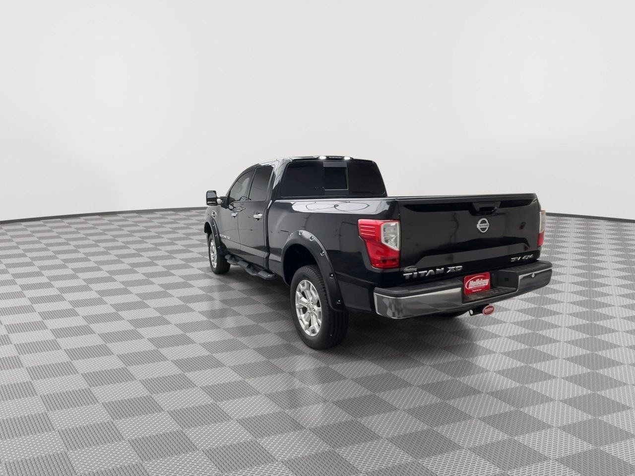 Used 2019 Nissan Titan SV AWD/4WD image 35