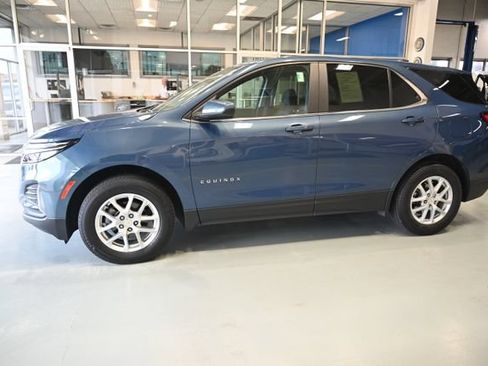 Used 2024 Chevrolet Equinox LT w/ LPO, Floor Liner Package AWD/4WD image 7