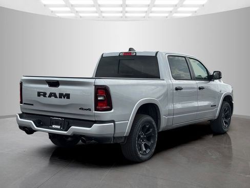 New 2026 RAM 1500 4x4 Crew Cab image 7