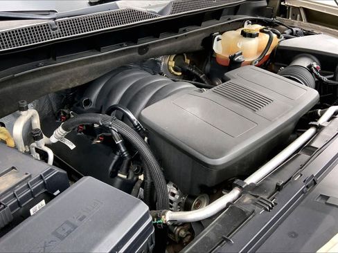 Used 2021 Chevrolet Tahoe LS RWD image 31