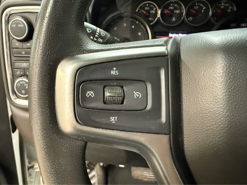 Used 2021 Chevrolet Silverado 2500 LT w/ Z71 Off-Road Package AWD/4WD image 17