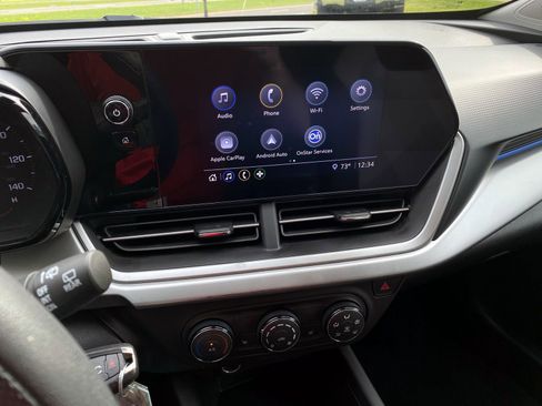 Used 2024 Chevrolet Trax LS w/ LS Convenience Package image 15