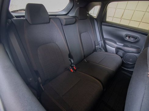 Used 2023 Honda HR-V Sport image 17