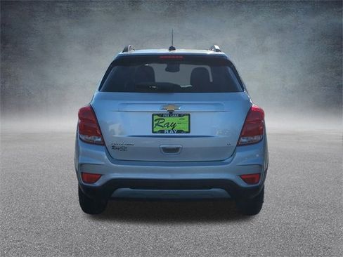 Certified 2019 Chevrolet Trax LT w/ LT Convenience Package image 8