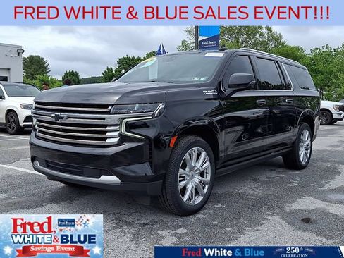 Used 2021 Chevrolet Suburban High Country AWD/4WD image 4