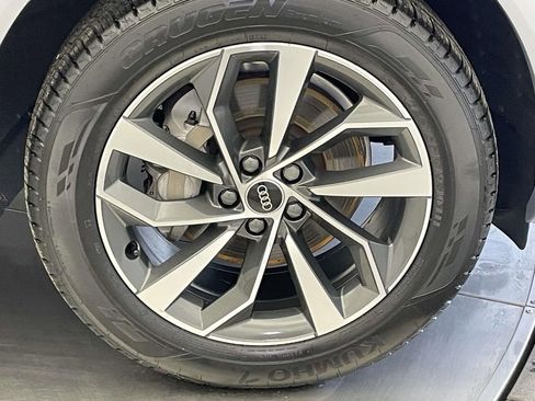 Certified 2023 Audi Q5 2.0T Premium w/ Convenience Package AWD/4WD image 14