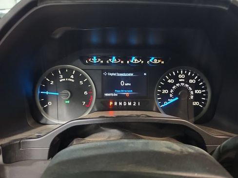 Used 2016 Ford F150 XLT w/ Equipment Group 302A Luxury AWD/4WD image 7