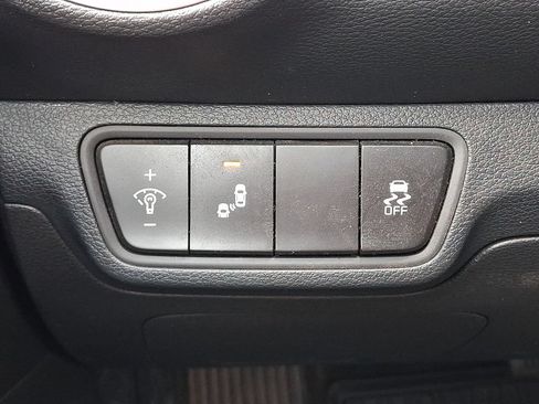 Used 2024 Kia Forte LXS w/ LXS Technology Package FWD image 25