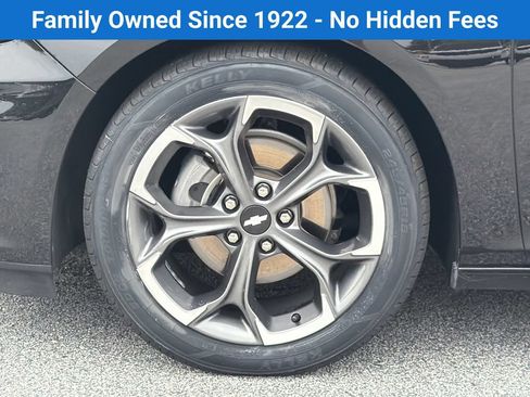 Used 2024 Chevrolet Malibu LT FWD image 11