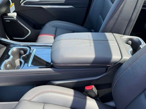New 2026 Chevrolet Traverse RS AWD/4WD image 38