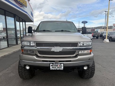 Used 2002 Chevrolet Silverado 2500 LT w/ Off-Road Skid Plate Pkg image 2