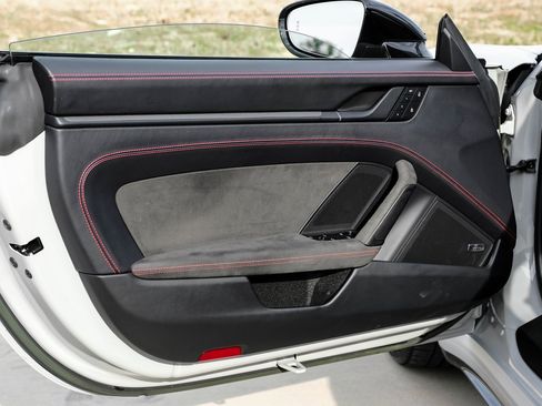 Used 2023 Porsche 911 Targa 4 GTS image 43