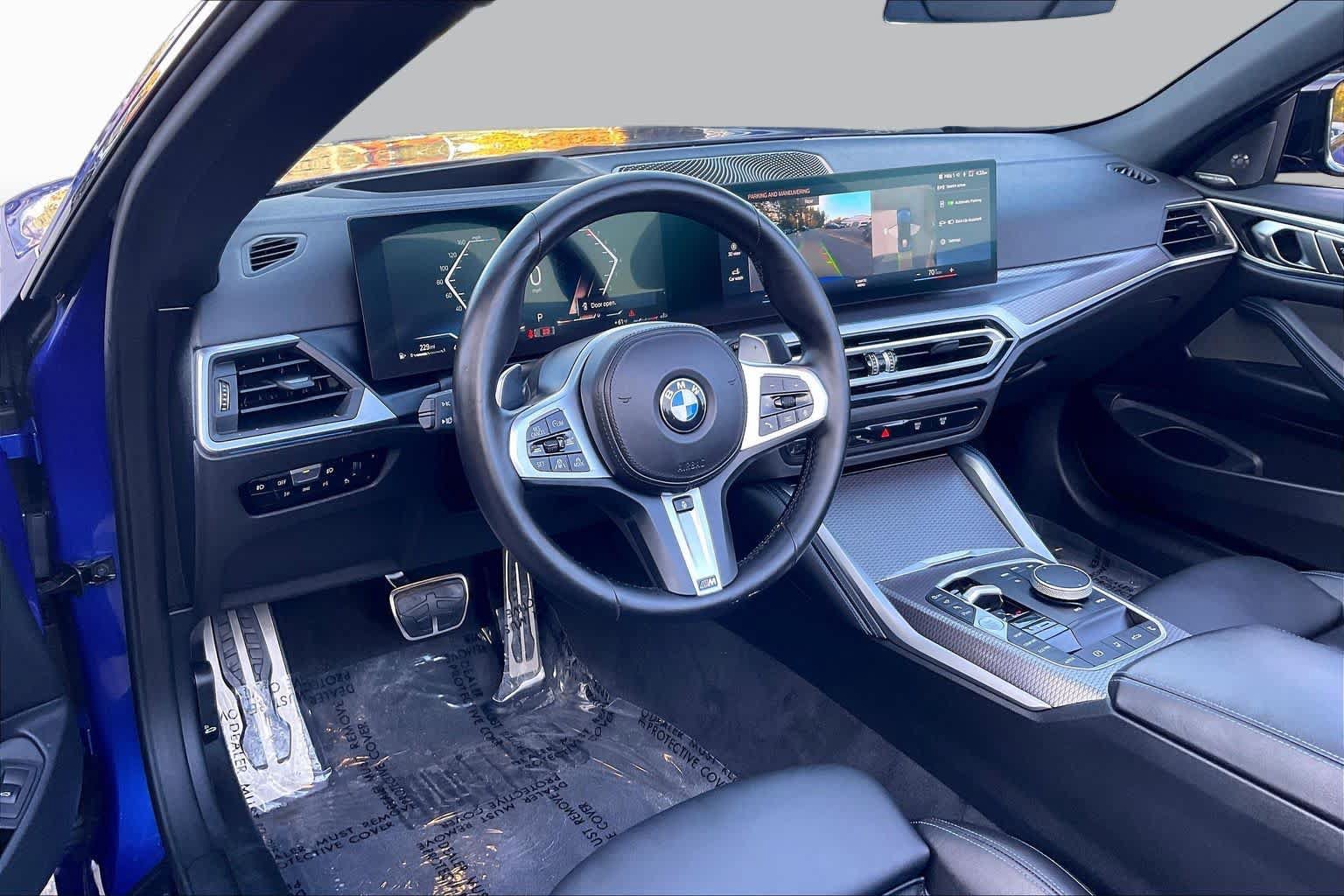 Used 2024 BMW 430i xDrive Convertible w/ M Sport Package AWD/4WD image 16
