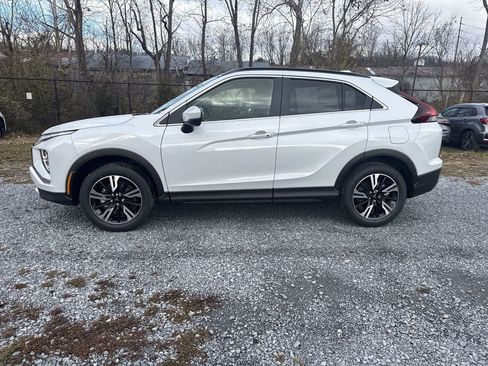 New 2026 Mitsubishi Eclipse Cross SE image 3