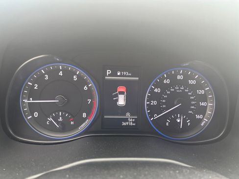 Used 2023 Hyundai Kona SEL AWD/4WD image 17