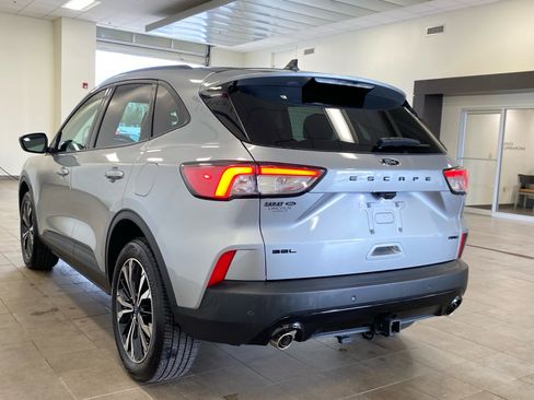Used 2022 Ford Escape SEL w/ SEL Stealth AWD Package image 5