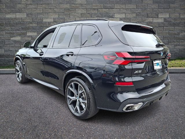 Used 2026 BMW X5 xDrive40i w/ M Sport Package AWD/4WD image 4