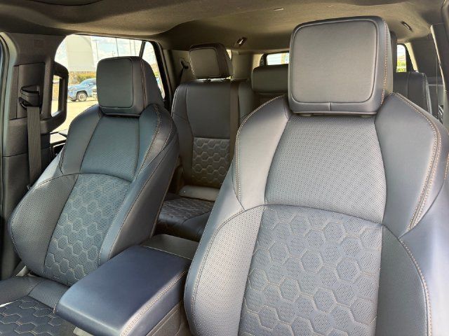 Used 2026 Toyota 4Runner Platinum AWD/4WD image 15