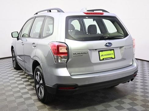 Used 2018 Subaru Forester 2.5i w/ Alloy Wheel Package image 4