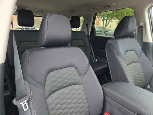 New 2026 Nissan Pathfinder SV AWD/4WD image 21