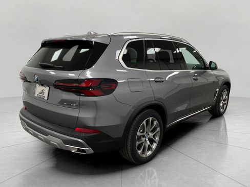 New 2026 BMW X5 xDrive40i image 3