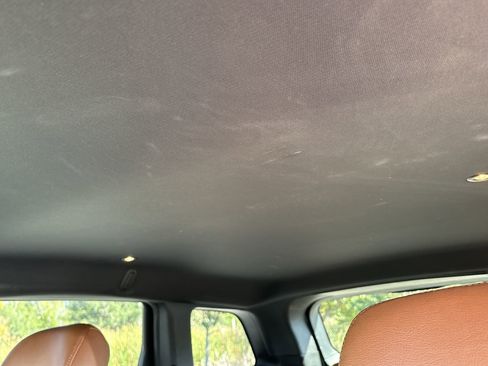 Used 2019 Jeep Grand Cherokee Laredo image 33