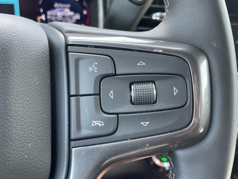Used 2026 Chevrolet Silverado 2500 ZR2 AWD/4WD image 16