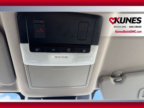 Used 2025 Nissan Rogue SV AWD/4WD image 23