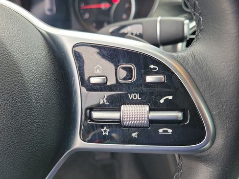Used 2019 Mercedes-Benz C 300 Sedan image 25