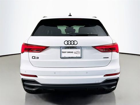 New 2025 Audi Q3 2.0T Premium Plus w/ Premium Plus Package image 6