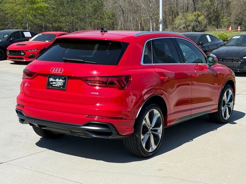 Used 2019 Audi Q3 2.0T Prestige w/ Prestige Package image 14
