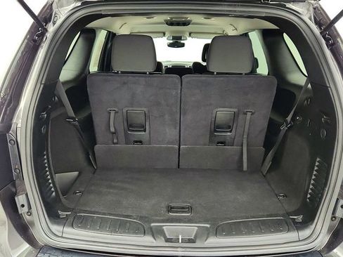 Used 2019 Dodge Durango SXT w/ 3rd Row Seating Group image 23