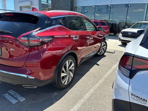 Used 2020 Nissan Murano SL w/ Moonroof Package FWD image 3