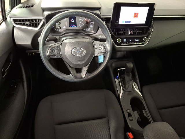 Used 2024 Toyota Corolla LE FWD image 2