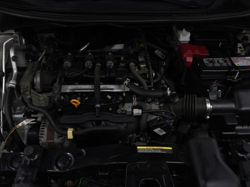 Used 2020 Nissan Versa SR w/ Trunk Package image 25